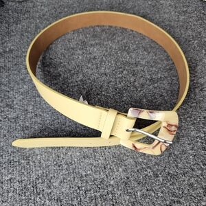 A New Day Target Pale Yellow Belt w/ Square Resin Buckle ✨ (Tasrget) Small